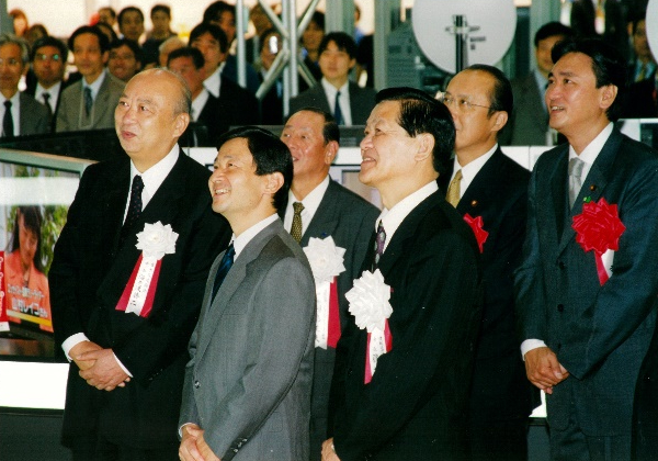 His Imperial Highness (at the time) on a visit to CEATEC (2002)