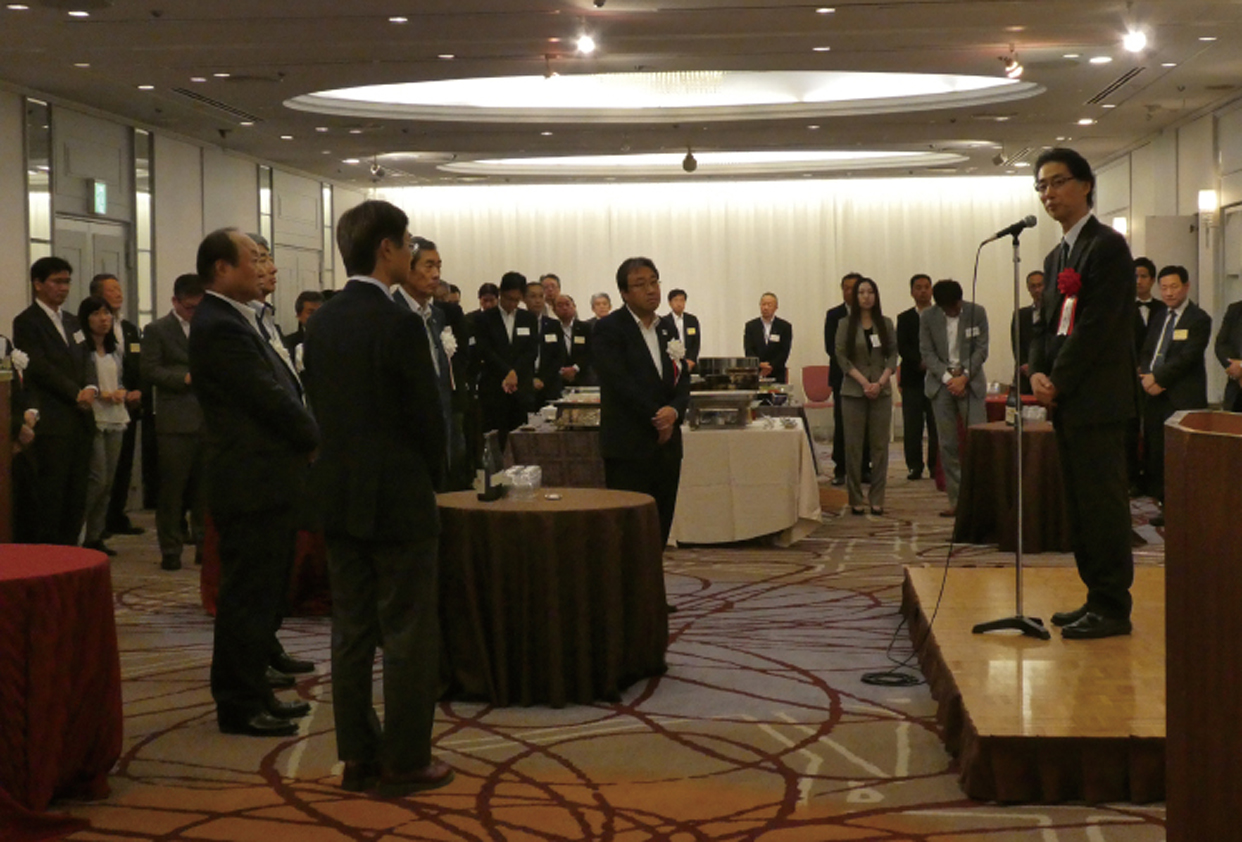 総会会場の様子